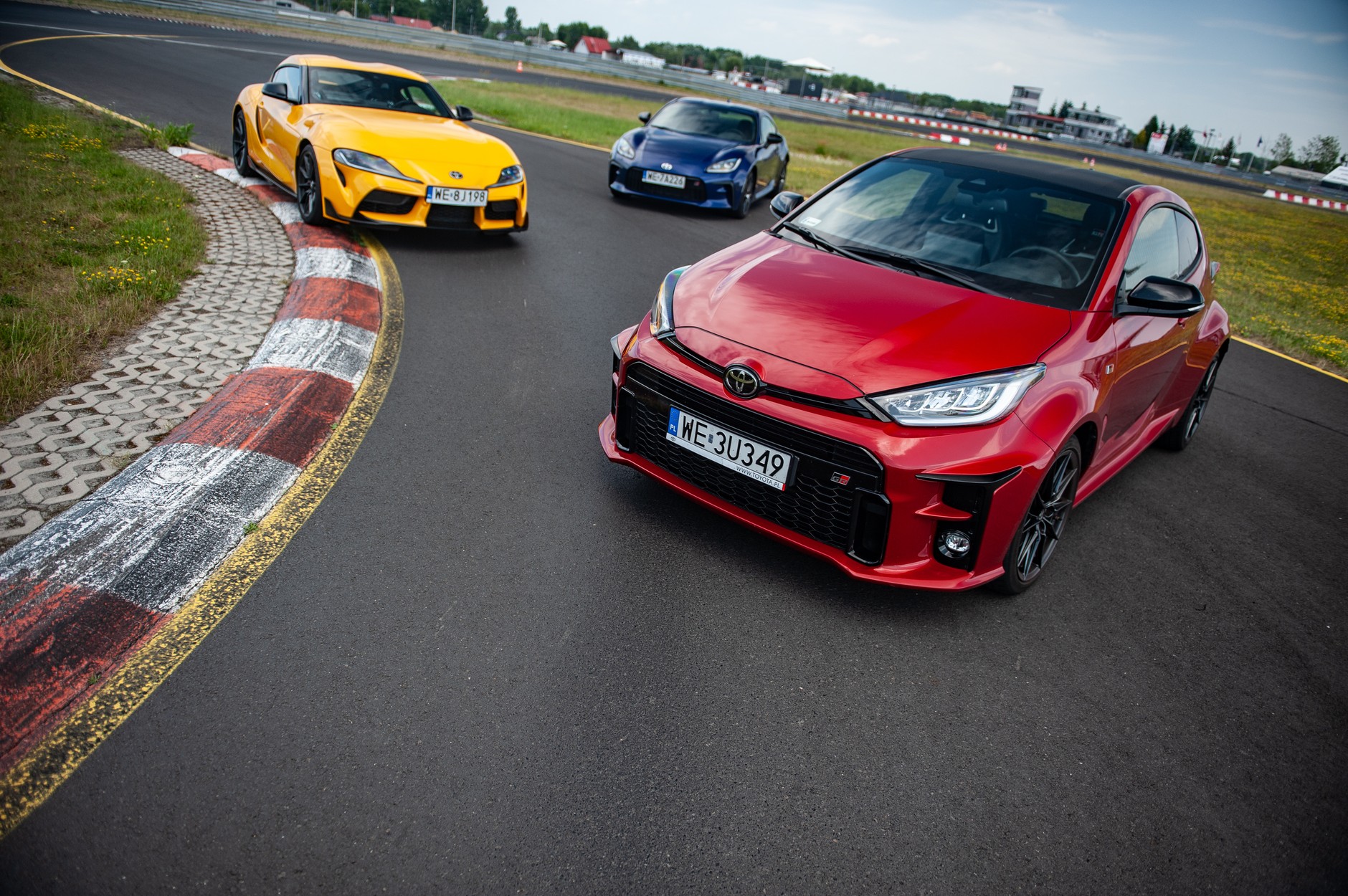 Toyoty linii GR i GR SPORT