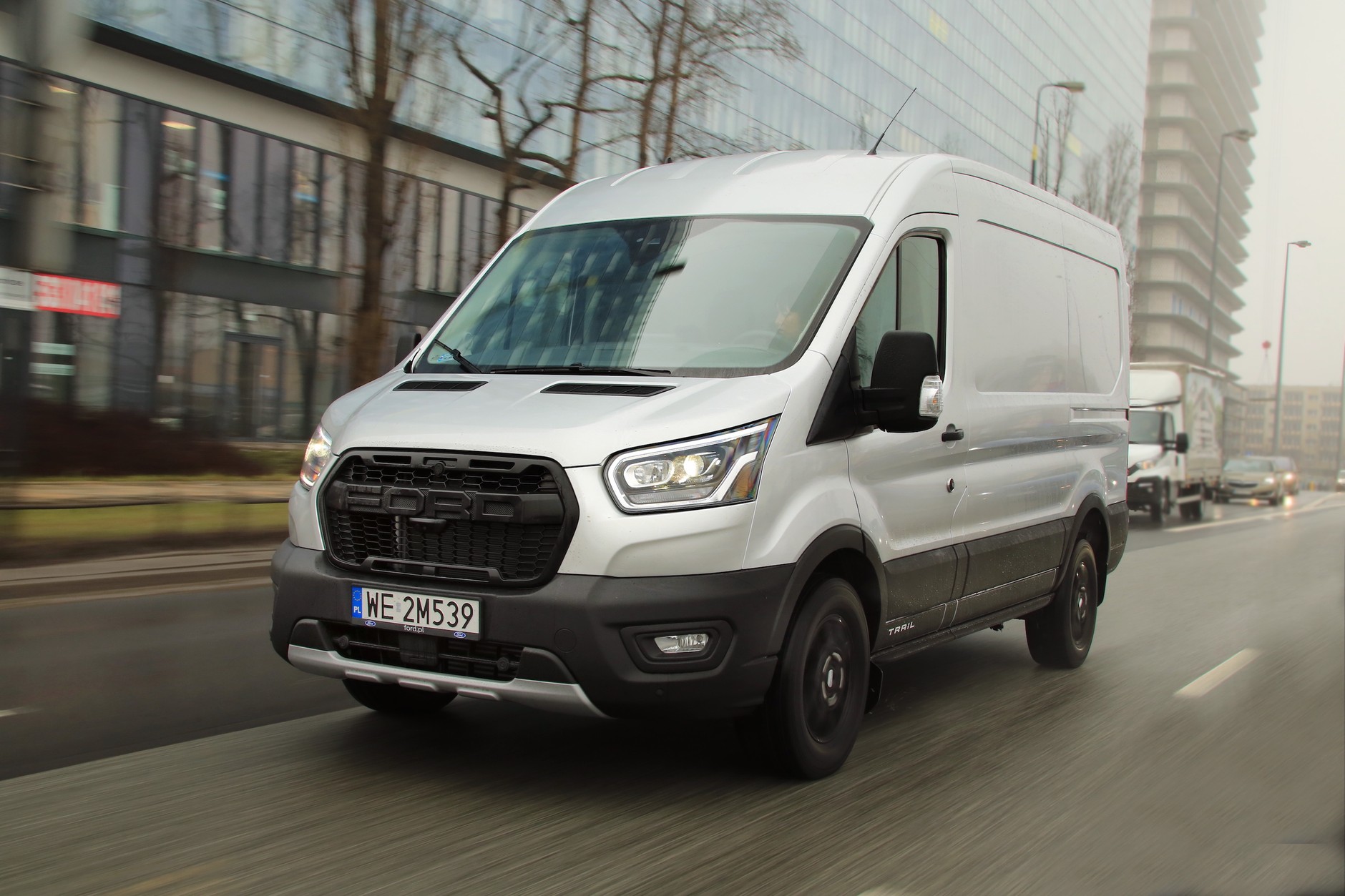 Ford Transit 350 L3H2 2.0 170 KM AWD Trail