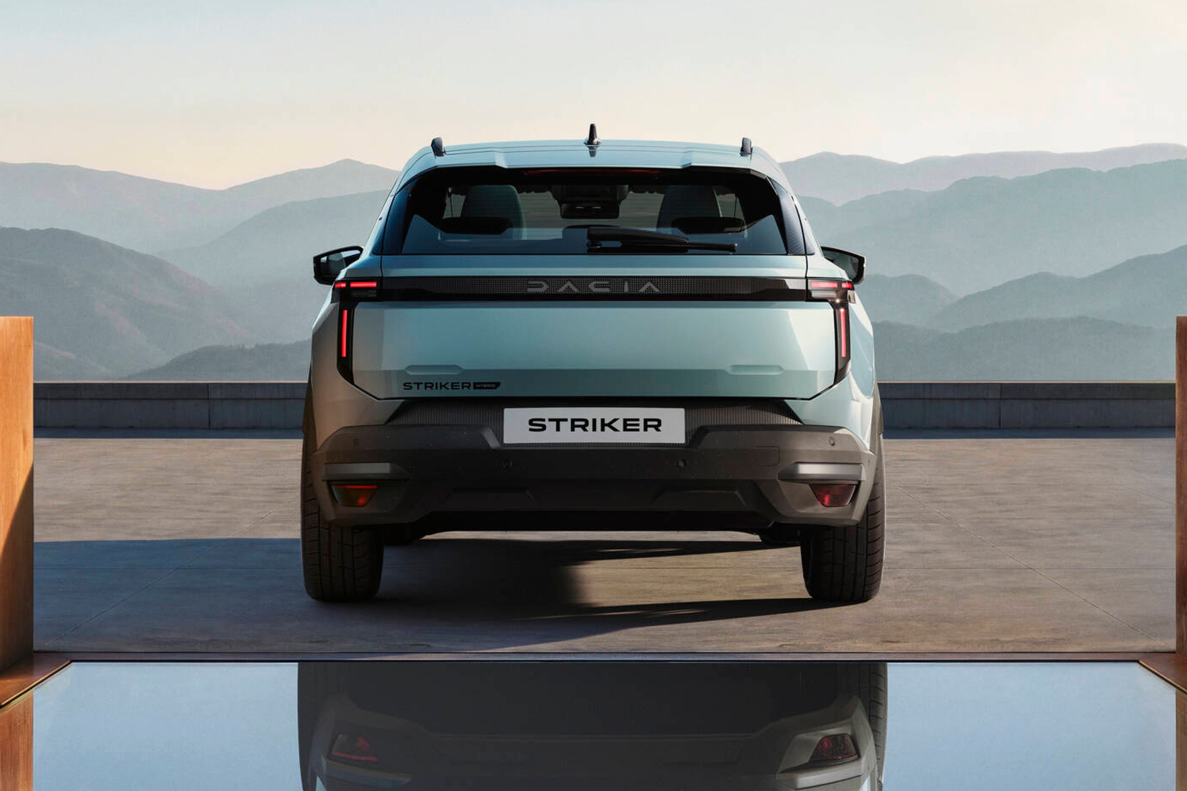 Dacia Striker zrzuciła kamuflaż. W niektórych salonach zrobiło się nerwowo