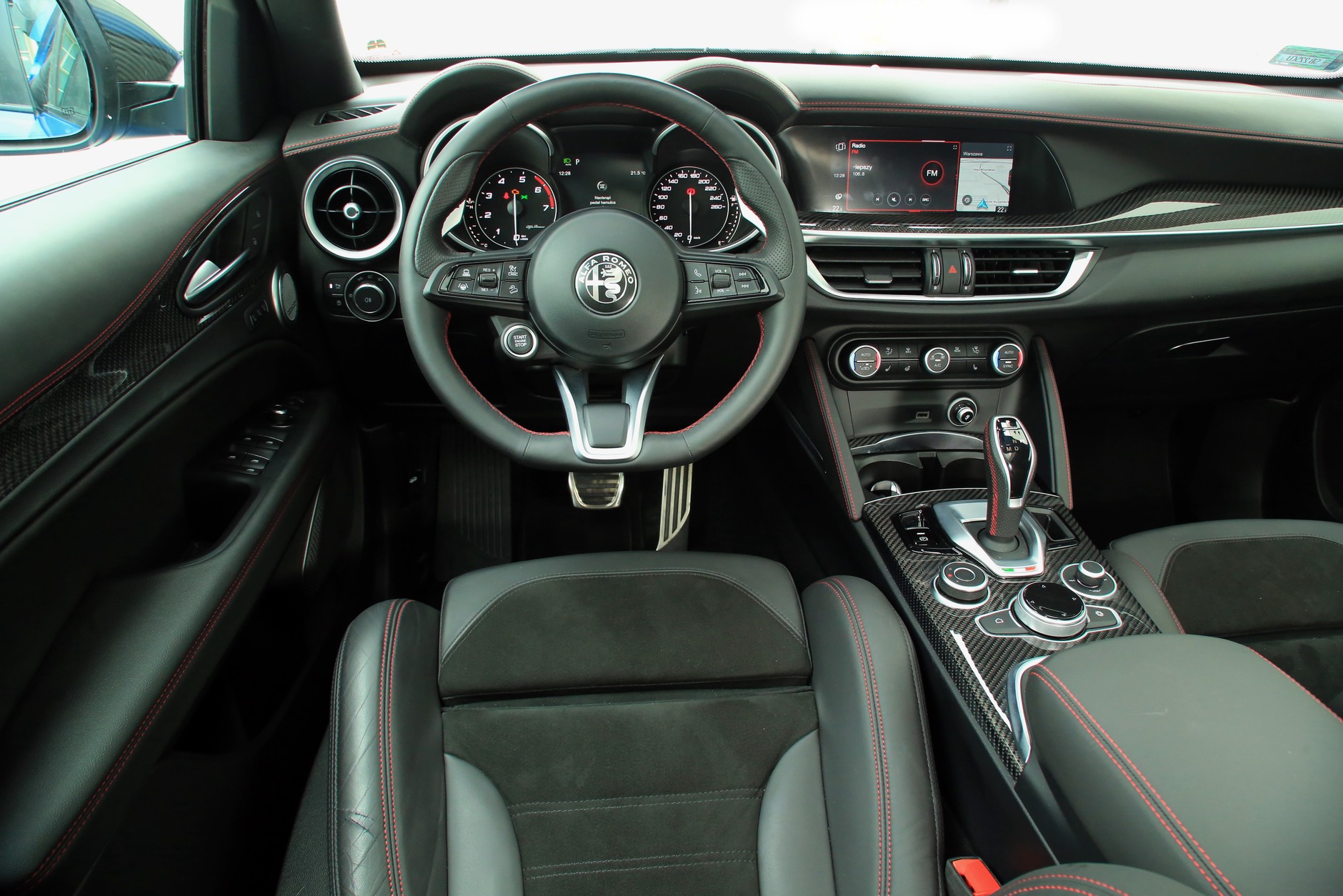 Alfa Romeo Stelvio 2022 1. generacja FL