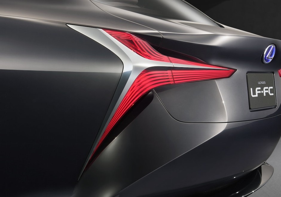 Lexus LF FC