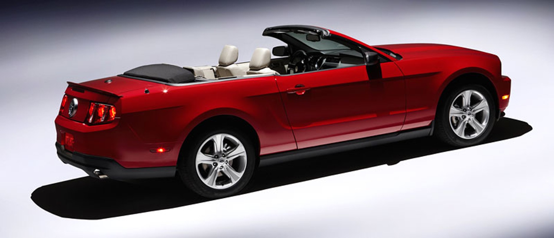 Los Angeles 2008: Ford Mustang 2010 - modernizacja legendy