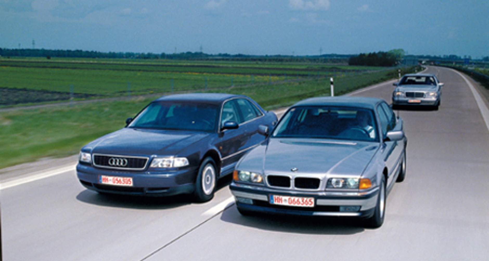 Audi A8, BMW serii 7, Mercedes klasy S - Luksus za grosze?