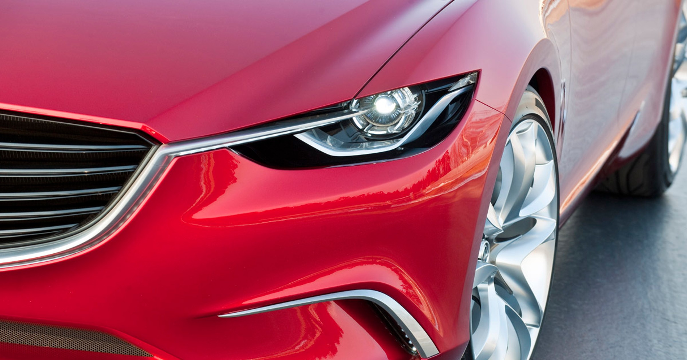 Mazda zapowiada nową „szóstkę”