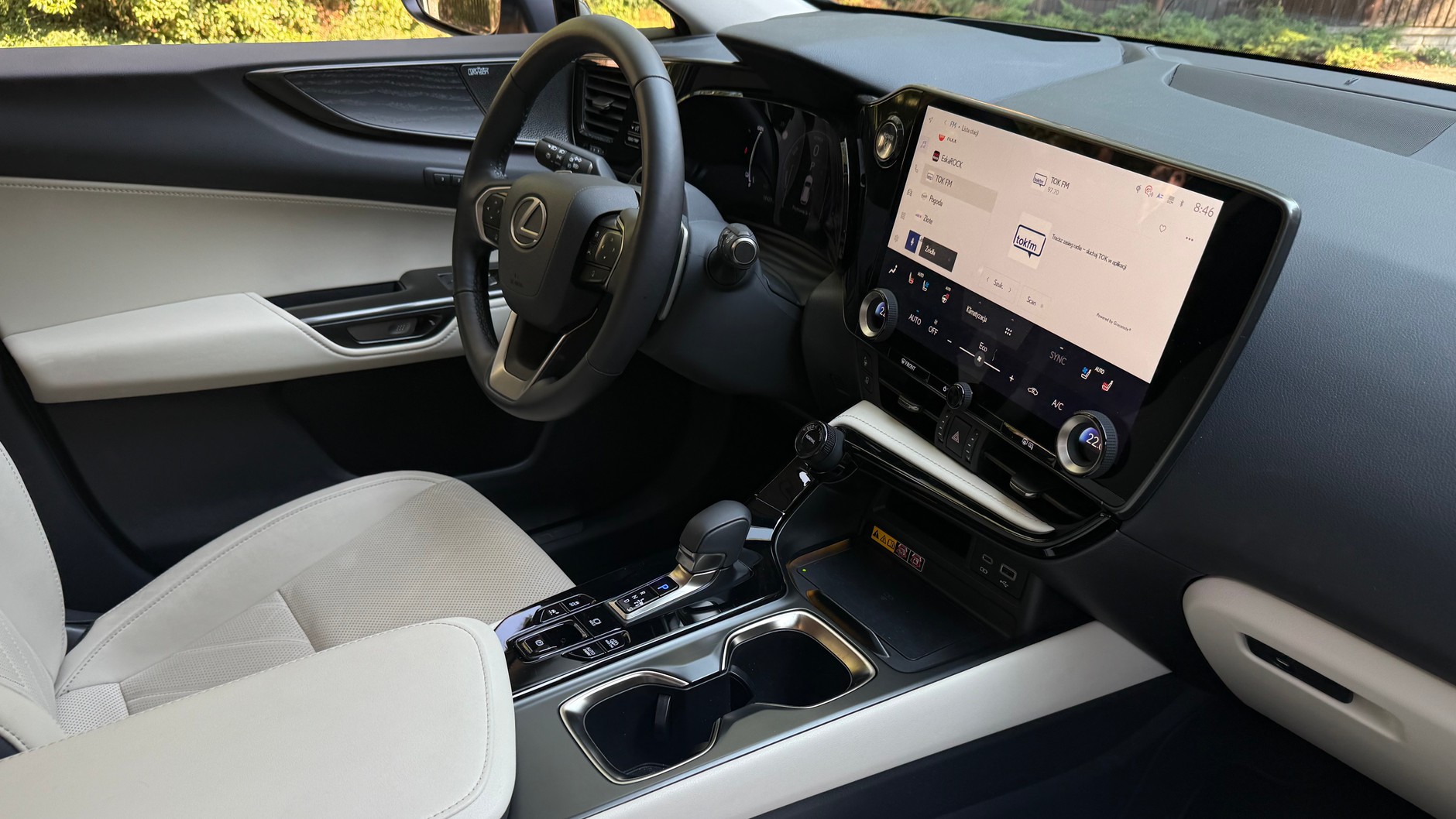 Wnętrze Lexusa NX Omotenashi