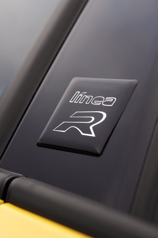 Seat Leon Linea R: kolejny usportowiony Leon