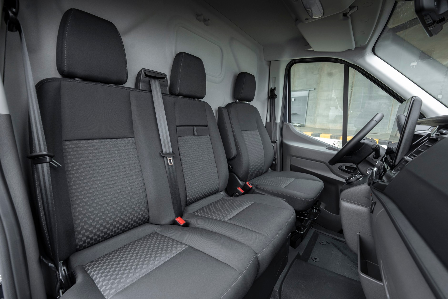 Ford E-Transit o zwiększonym zasięgu