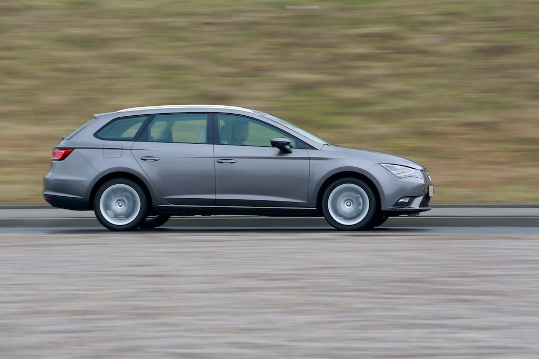 Honda Civic Tourer kontra Seat Leon ST