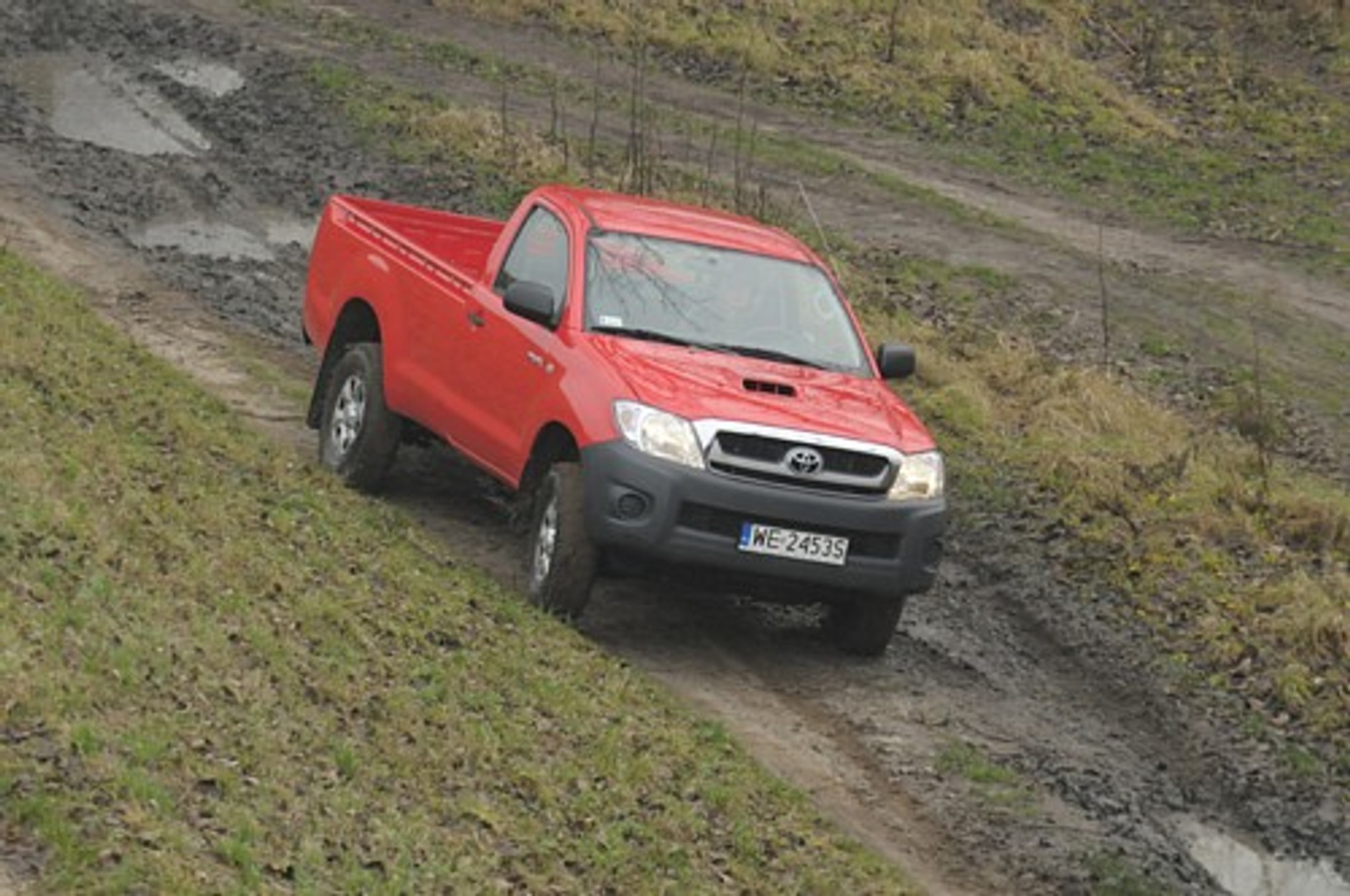 Toyota Hilux - Kwintesencja auta z paką