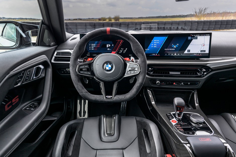 BMW M2 CS
