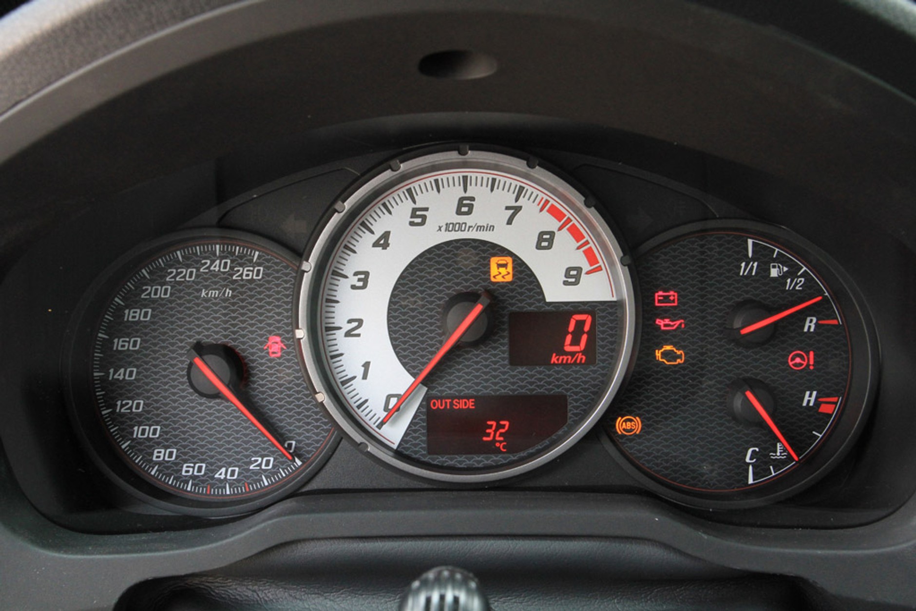 Toyota GT86: sportowiec z krwi i kości