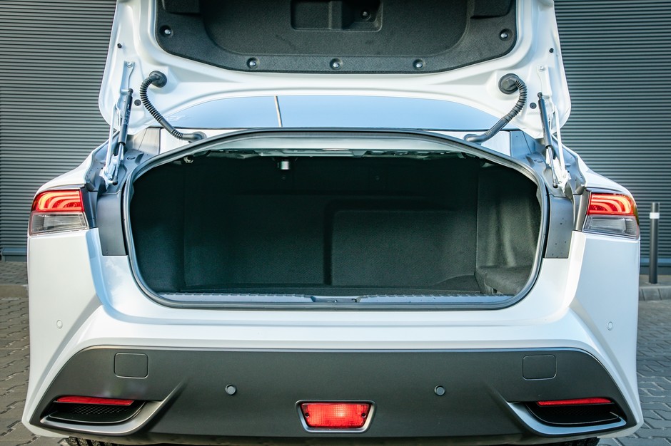 Toyota Mirai 2023 r.