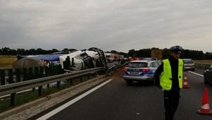 Policja karała kierowców nagrywających wypadek