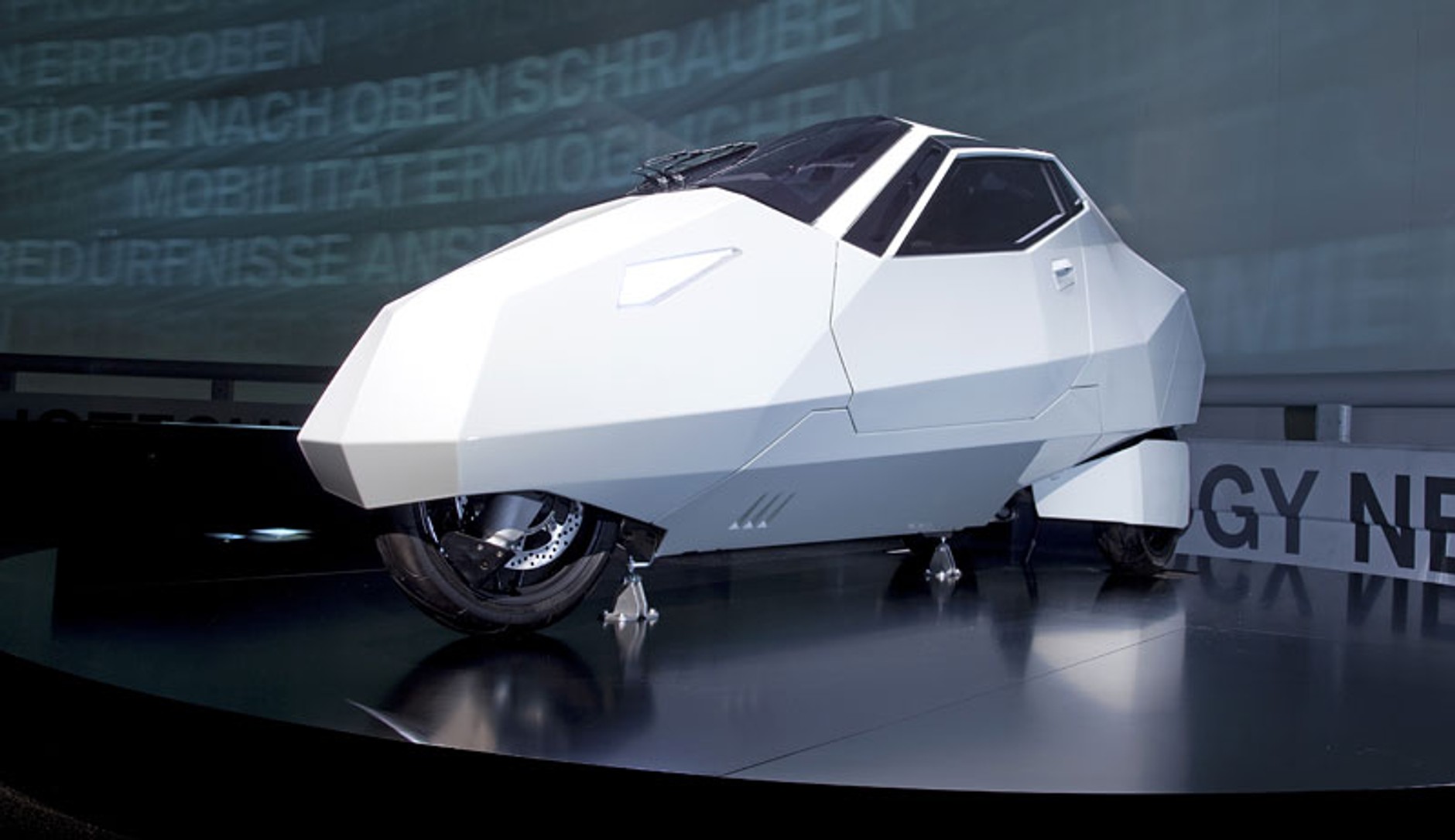 BMW Simple: Simply Clever aneb Carver a la Mnichov míří do muzea