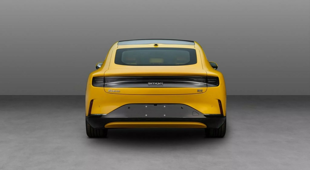 Nowy Smart #6 jest wielki jak niemieckie limuzyny. I wcale nie jest elektrykiem