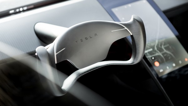 Elon Musk podgrzał atmosferę wokół nowej Tesli. "Nigdy nie będzie drugiego takiego auta. O ile w ogóle można to nazwać autem"