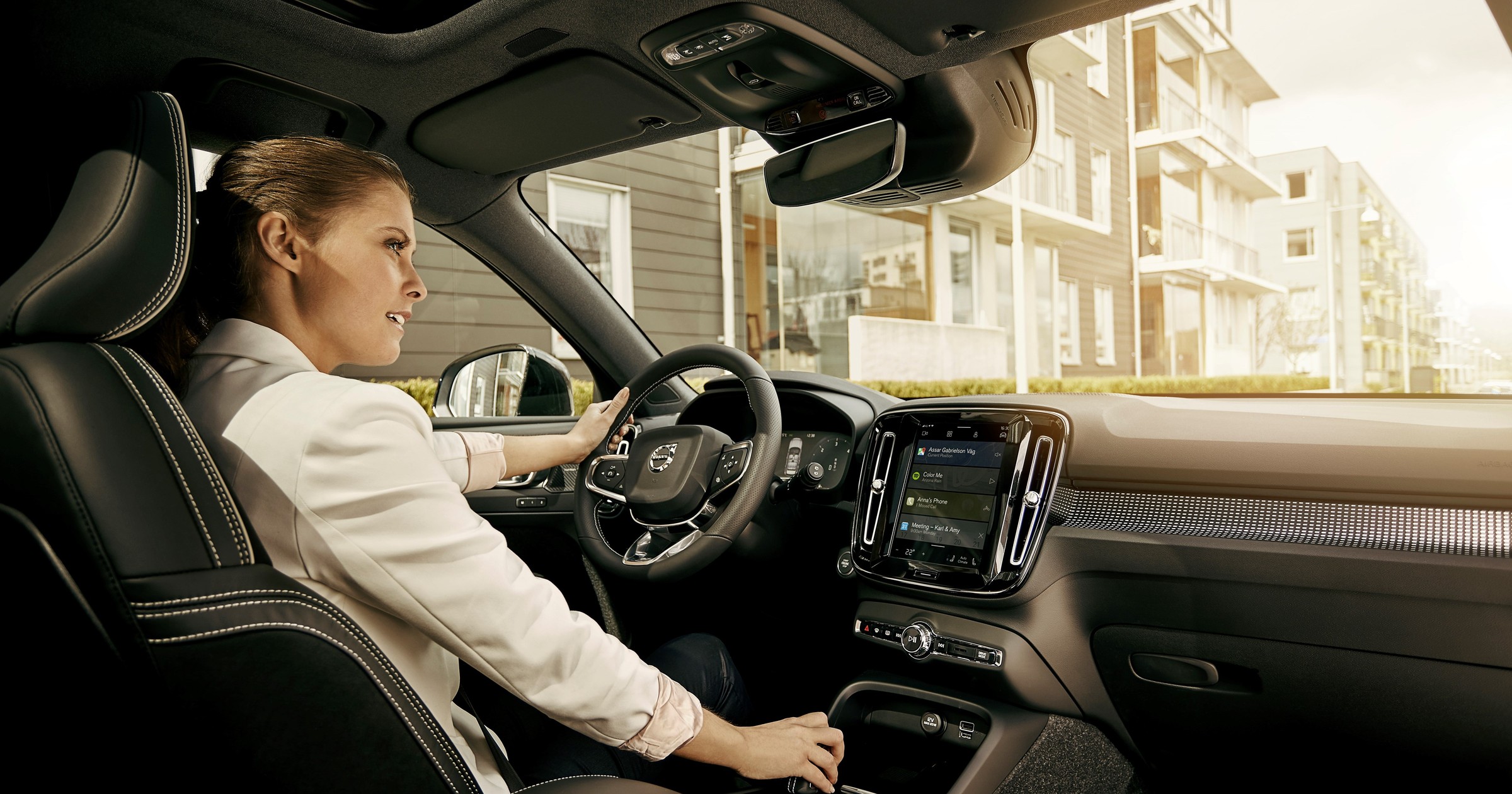 Volvo obiecuje sterowanie głosowe Google i inne funkcje