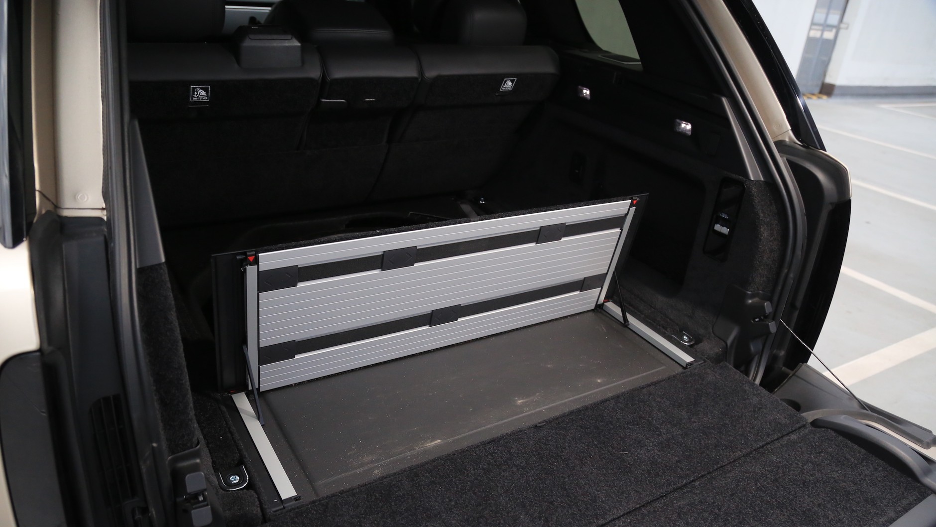 Range Rover LWB P530 First Edition (2022 r., 5. generacja)