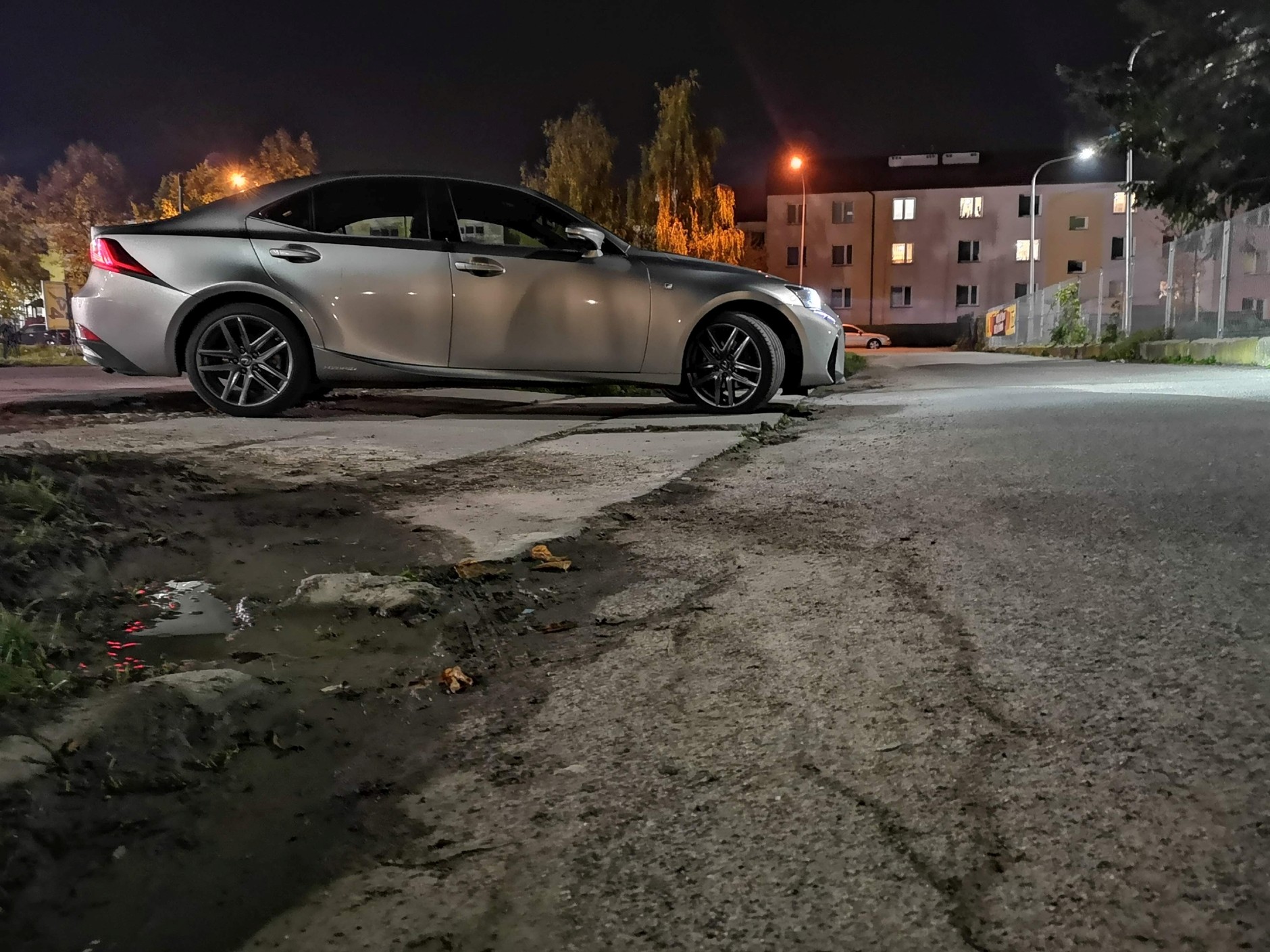 Lexus IS 300h