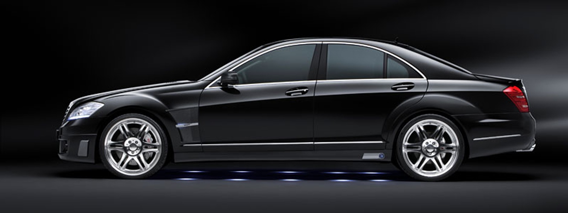 Brabus SV12 – pełen obłęd