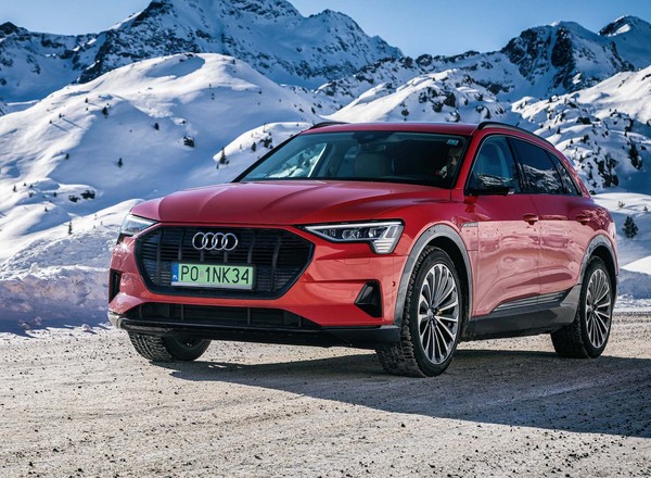 Audi e-tronem przez Alpy - podróż bez śladu
