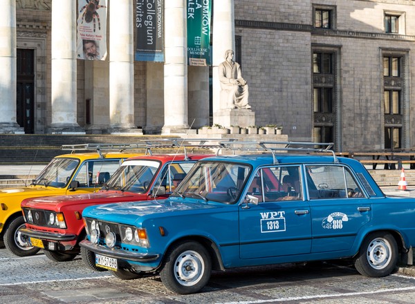 Jak naprawdę nazywały się Duży Fiat, Maluch, Syrena, Trabant czy Wartburg?