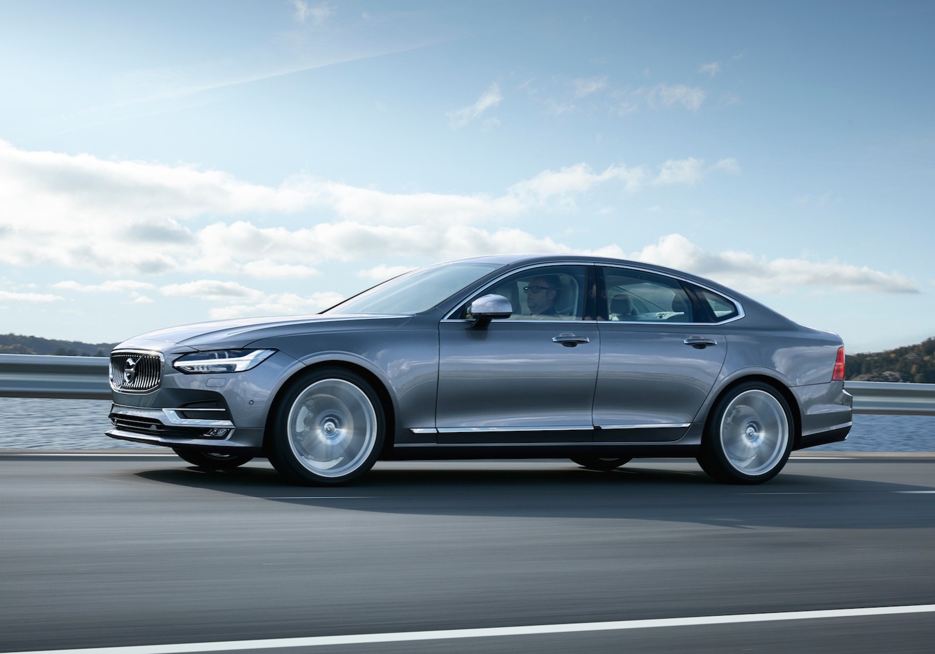 Volvo S90 D5 z technologią PowerPulse