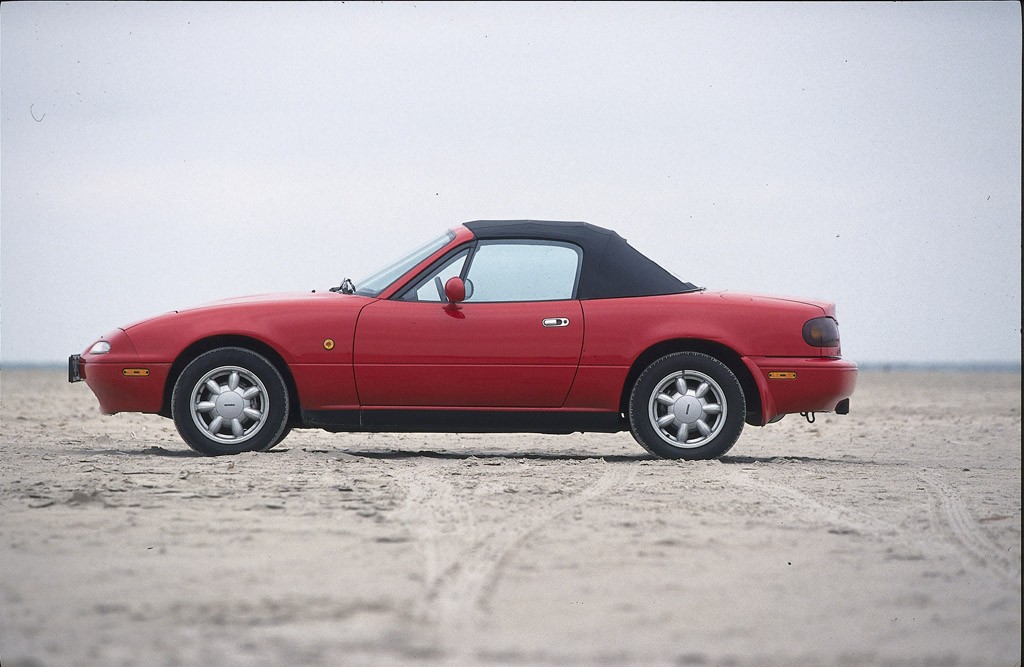 Mazda MX-5 - Auto małe, lekkie, fajne i bez dachu