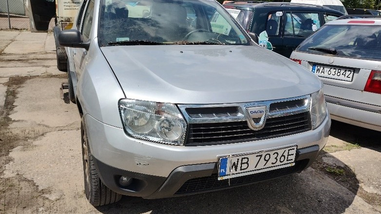 Warszawa sprzedaje porzucone samochody