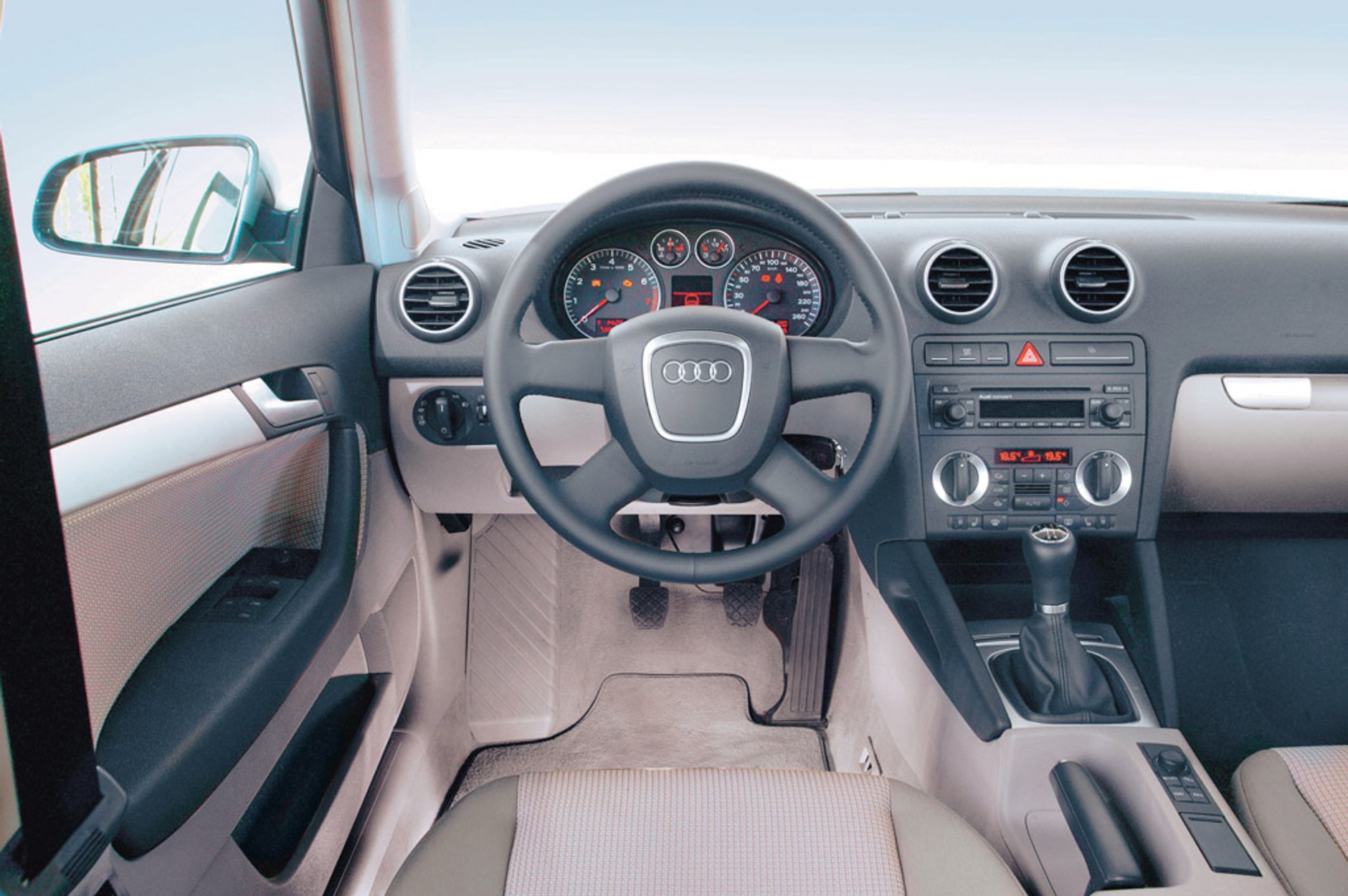 Audi A3, Seat Leon II, Skoda Octavia II i VW Golf V: cztery auta zbudowane na tej samej platformie - czyli, to samo, ale inaczej podane