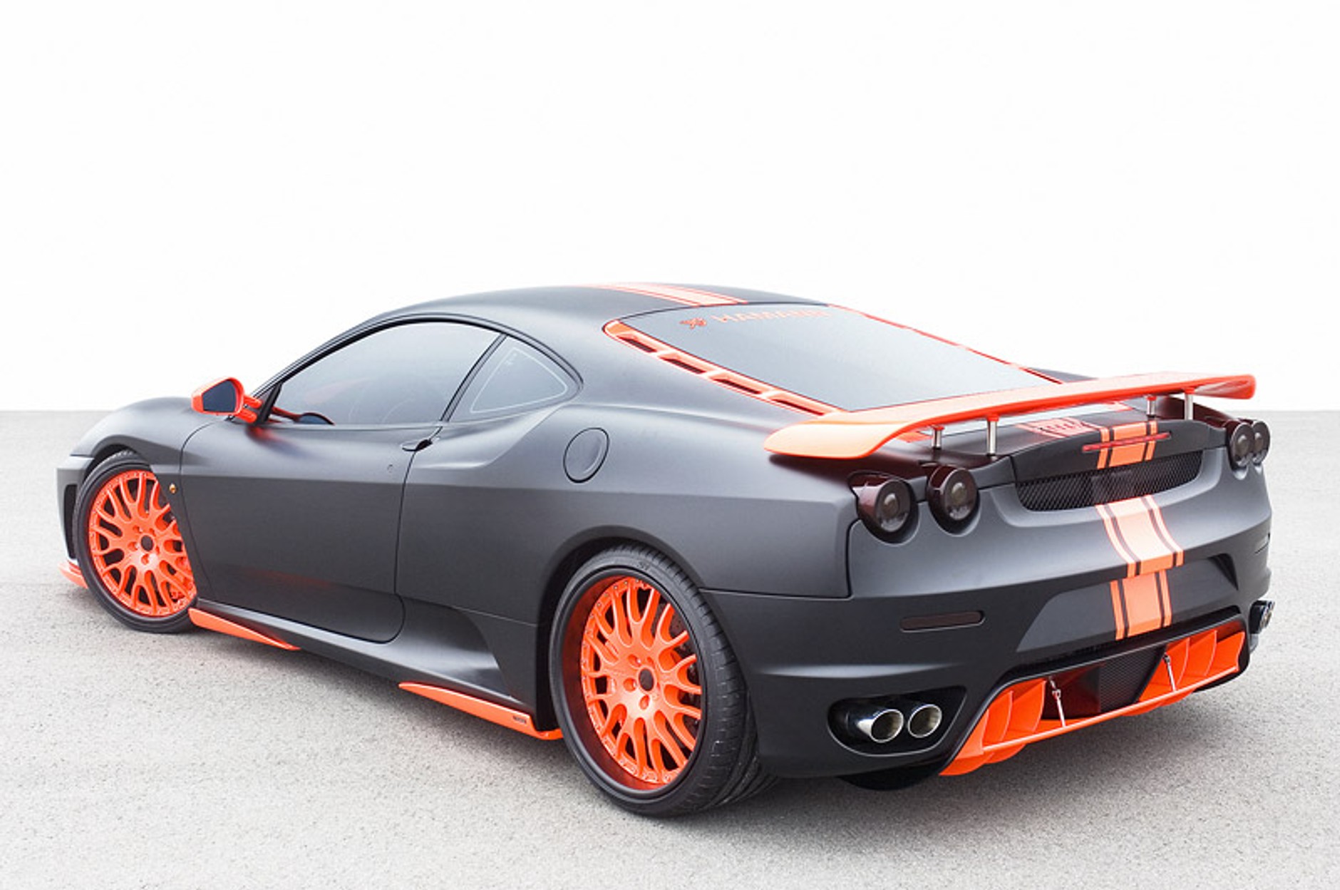Hamann Ferrari F430 Black Miracle: czarne widmo