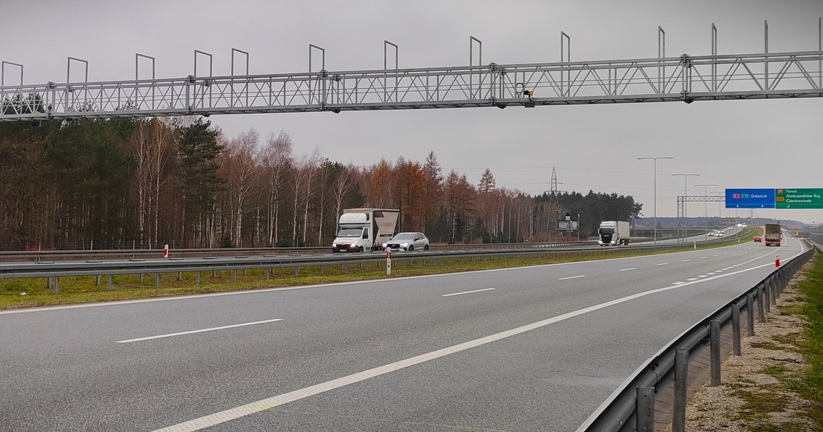  Na autostradzie A1 działa nowy odcinkowy pomiar prędkości. Pojedziesz za szybko, zapłacisz 