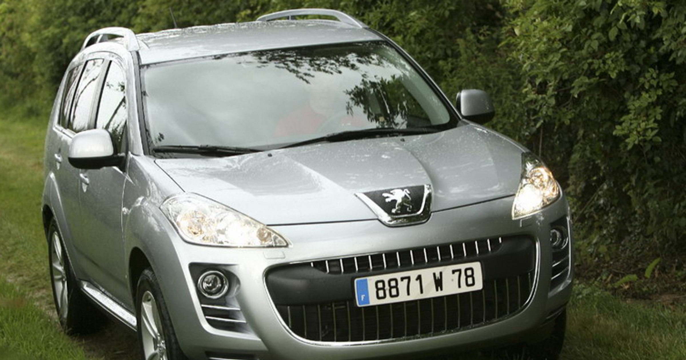 Peugeot 4007