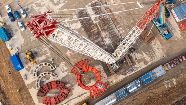 Rozpoczyna się montaż wielkiej maszyny TBM, która wydrąży tunel na S19