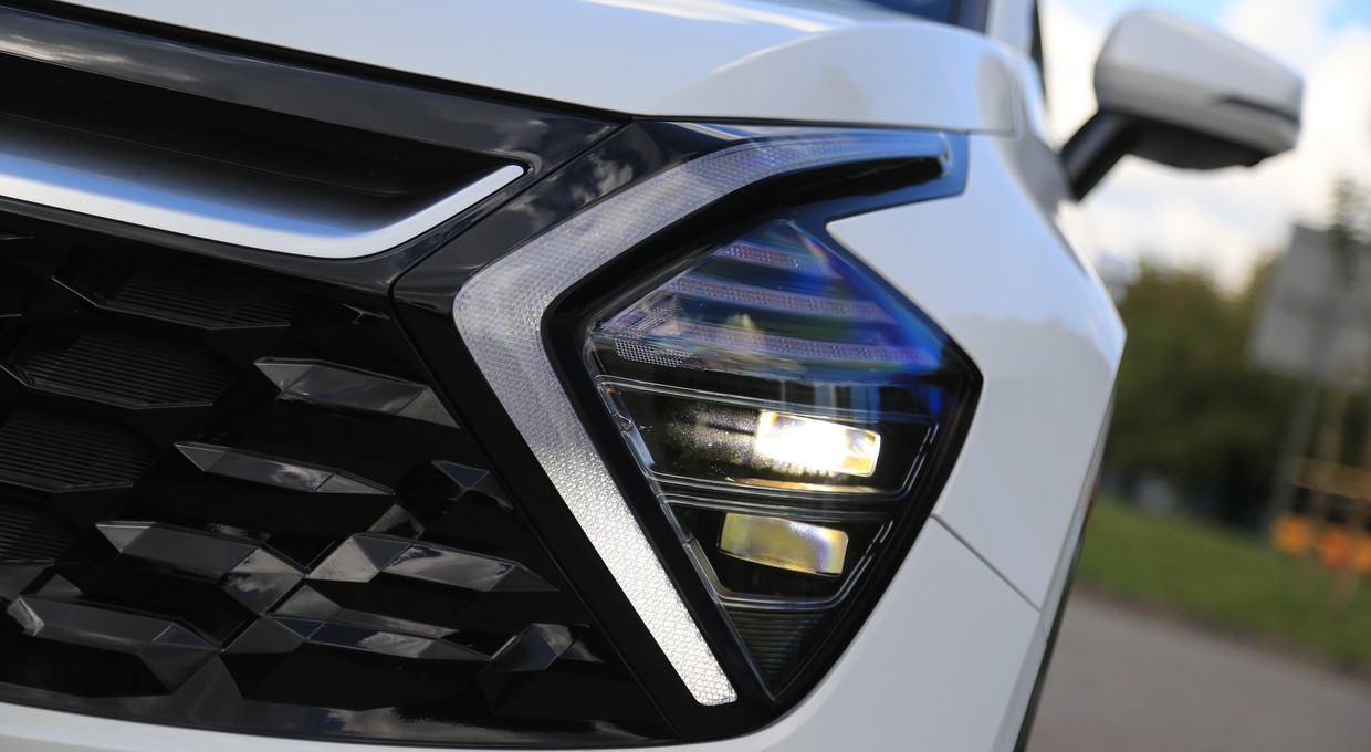 Sprawdziłem, które samochody kupują klienci indywidualni. Nie wygrała Toyota