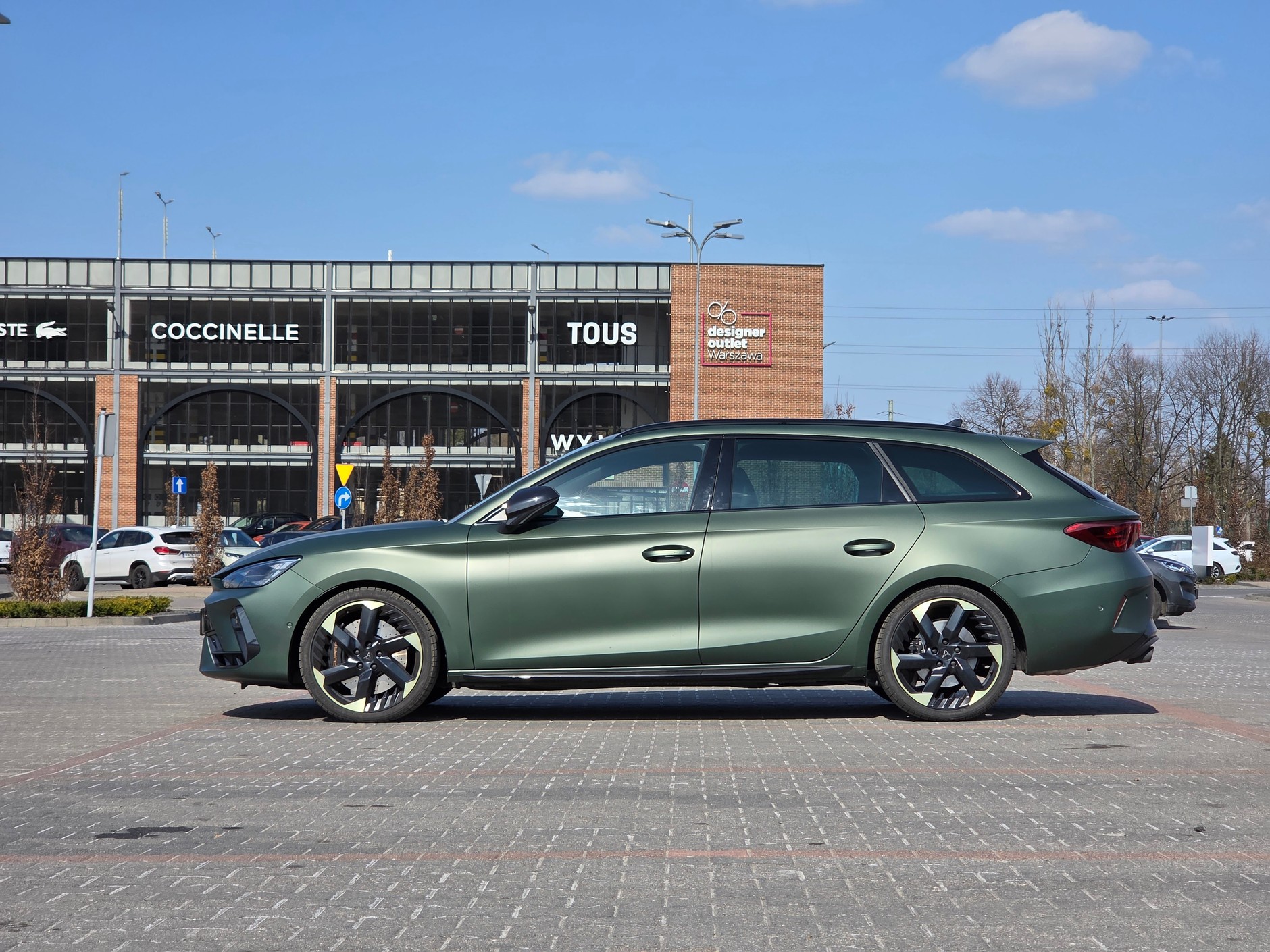 Cupra Leon Sportstourer VZ Tribe Edition