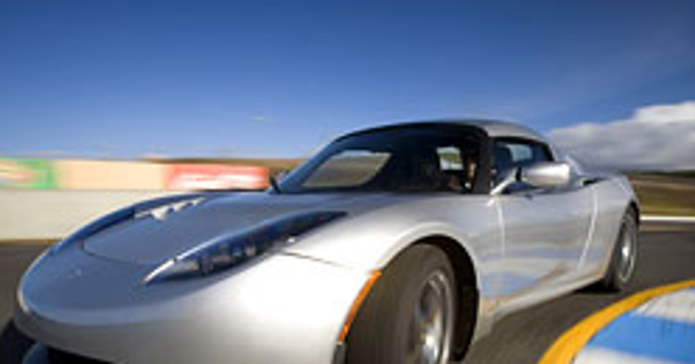 Tesla Motors sprzeda akcje, a zyska Toyota