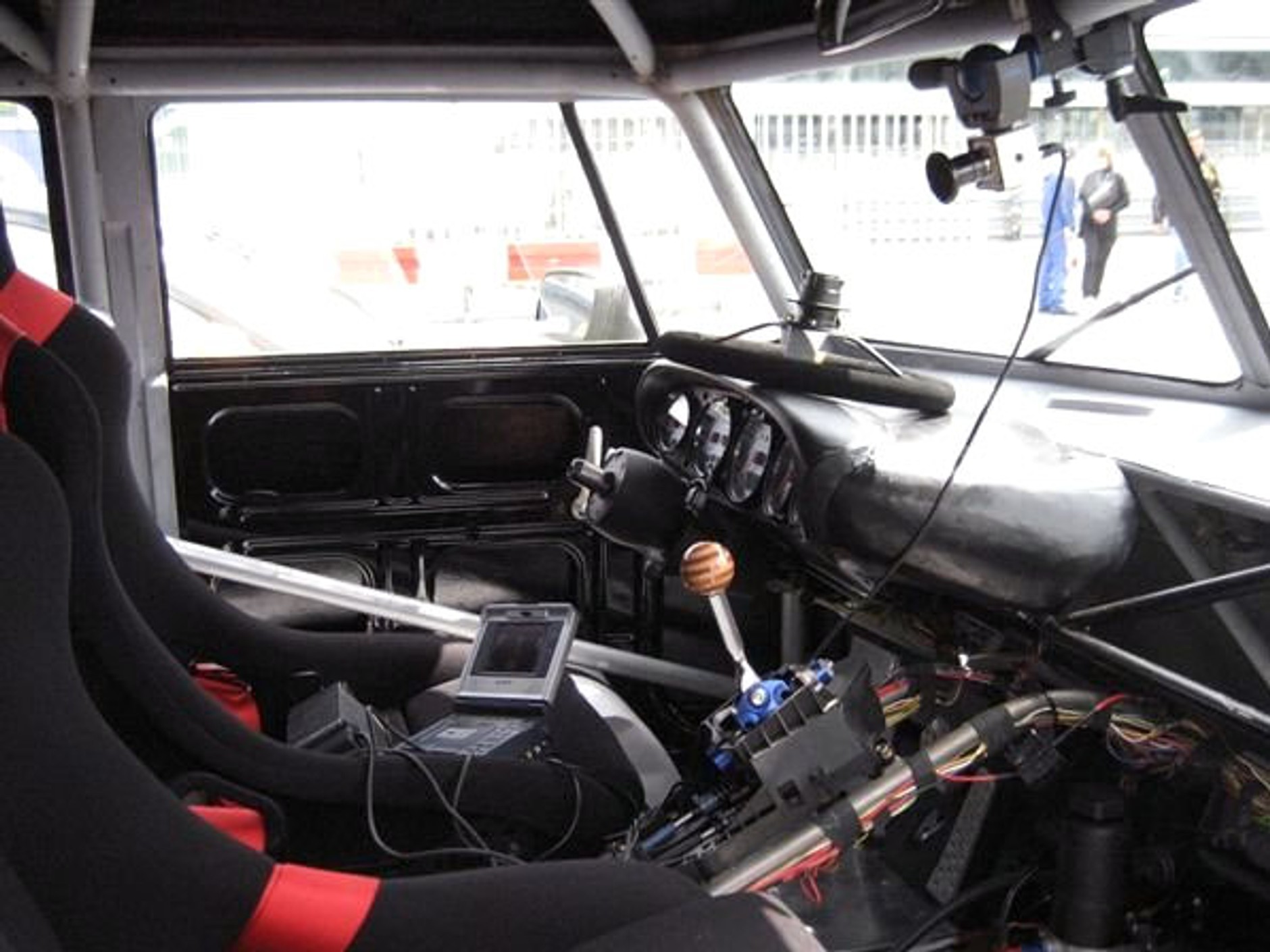 VW Bus T1 Race Taxi: bez limitu... (+ video)