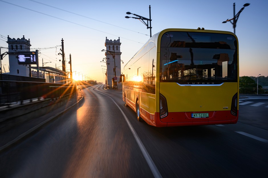 Autobus Yutong U12 na testach w Warszawie