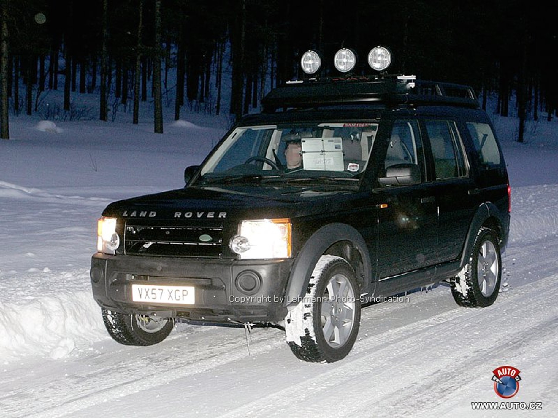 Zdjęcia szpiegowskie: Land Rover Discovery – pierwszy facelifting trzeciej generacji