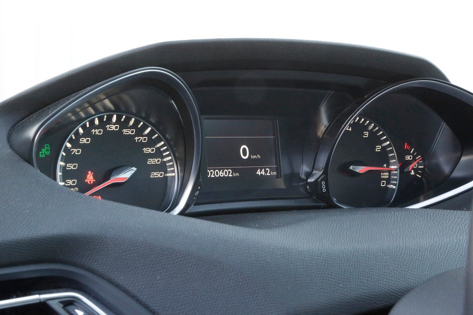 Peugeot i-Cockpit