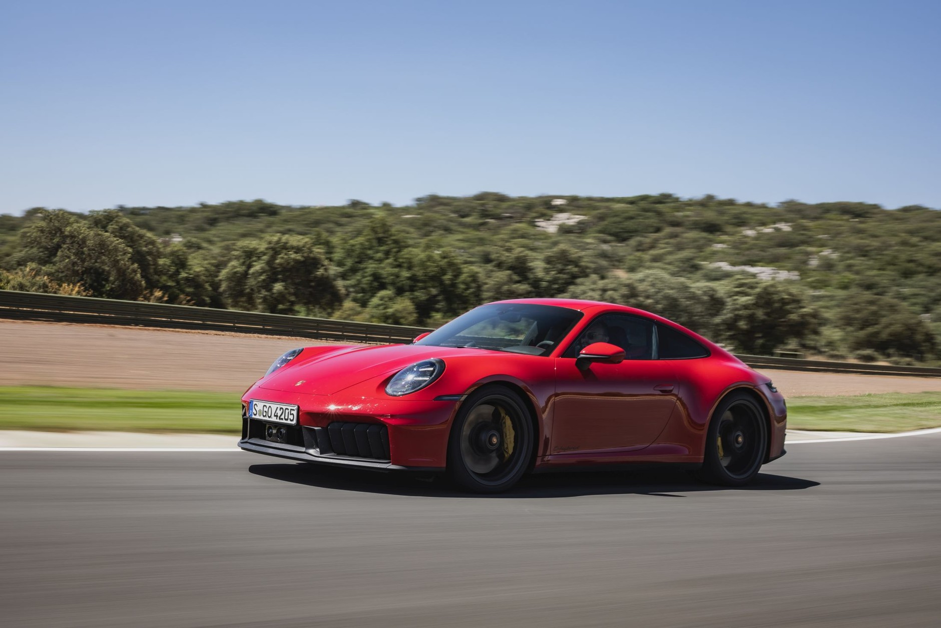 Porsche 911 Carrera 4 GTS