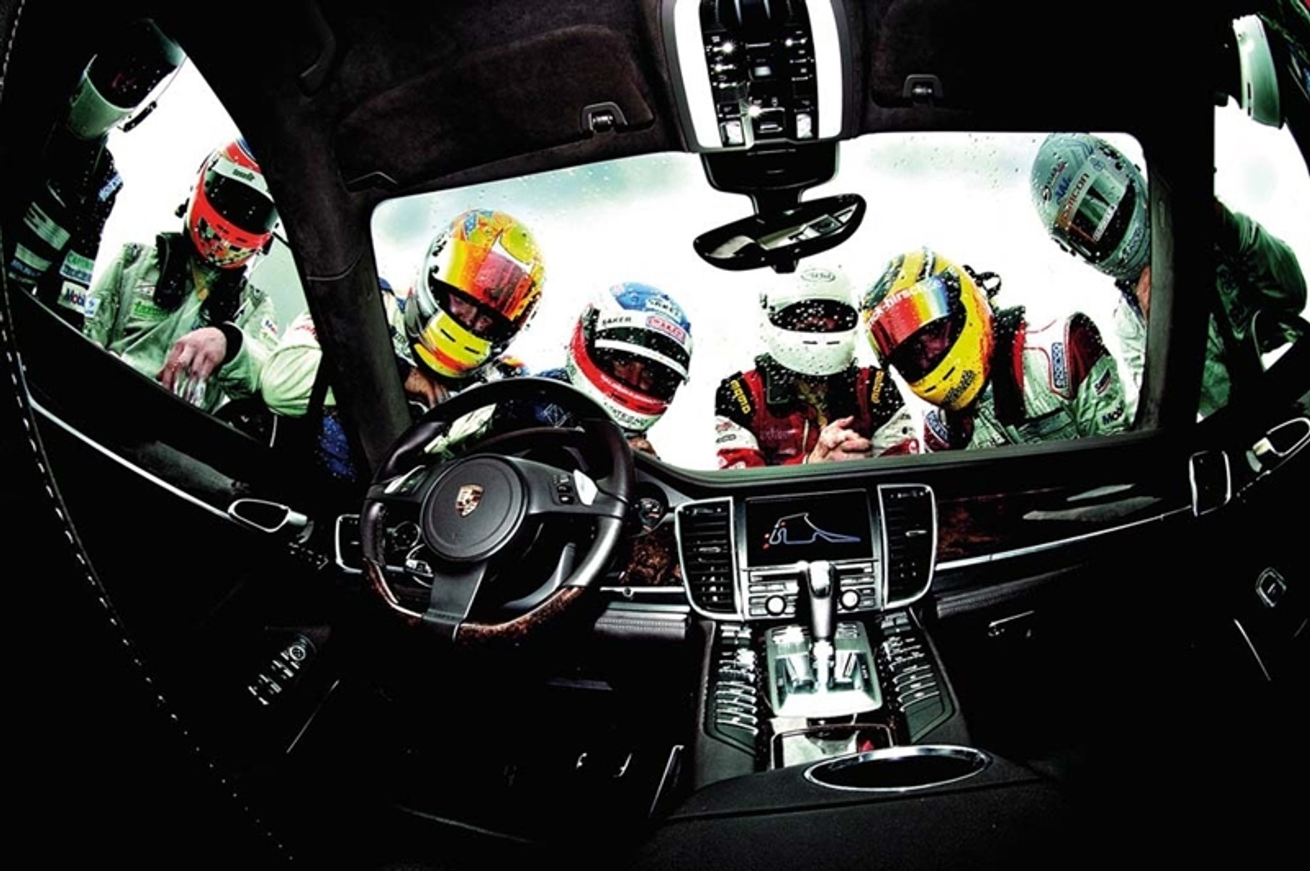 Piękne zdjęcia paskudnego Porsche