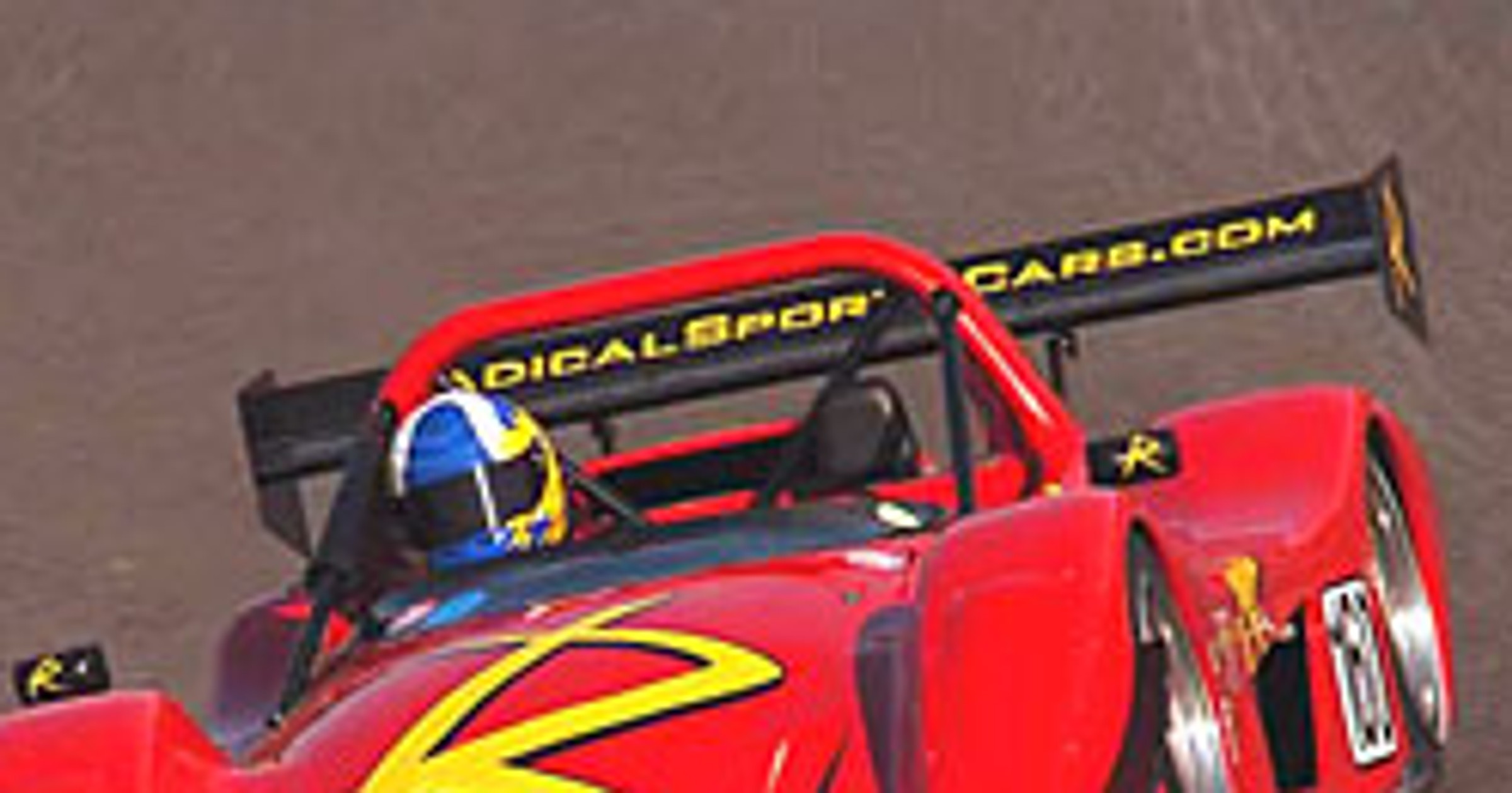 Radical SR8: znów odrobinę lepszy