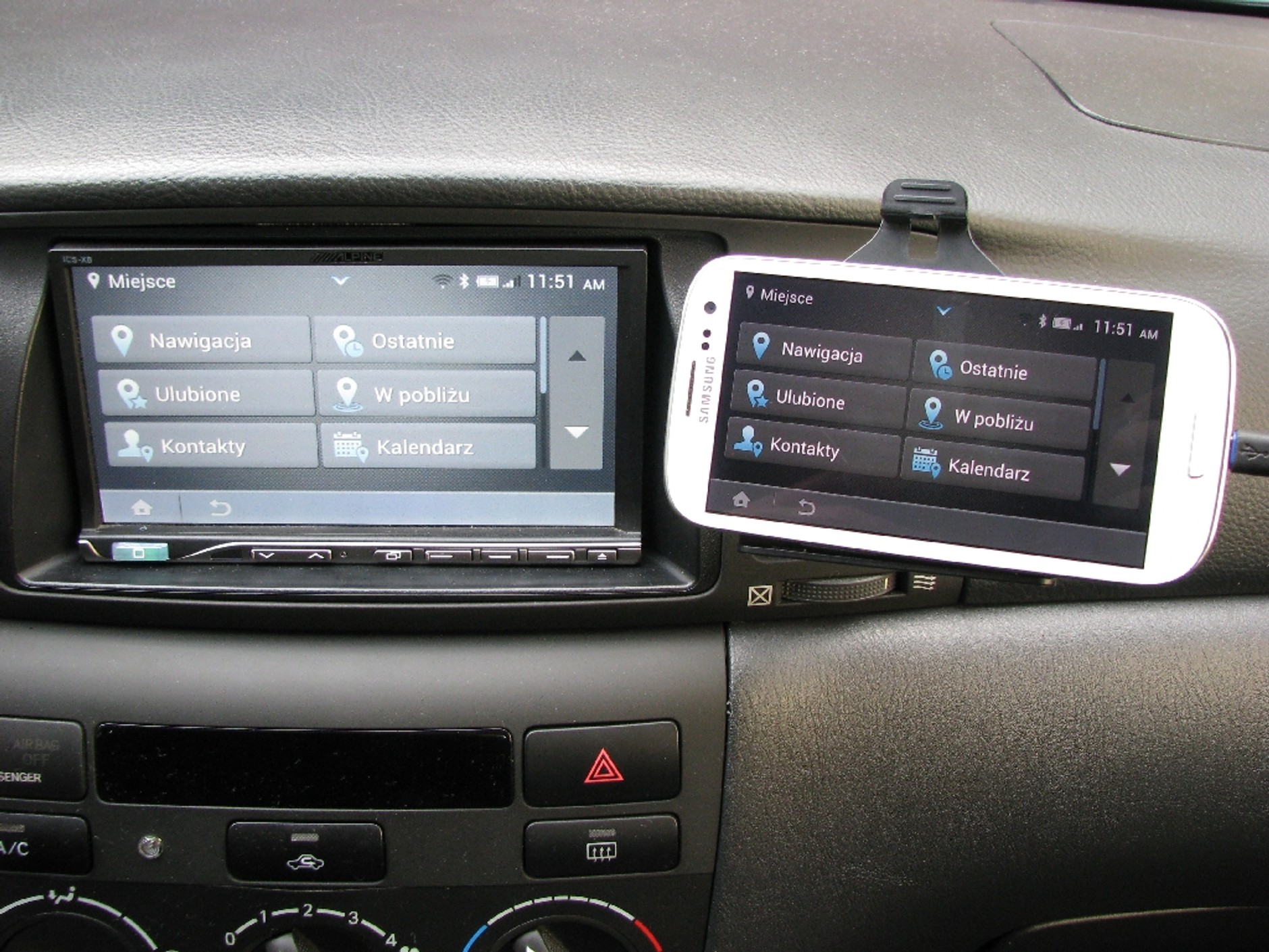 Nokia kontra Samsung: systemy dla kierowców