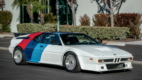 BMW M1 Paula Walkera sprzedane za pół miliona dolarów