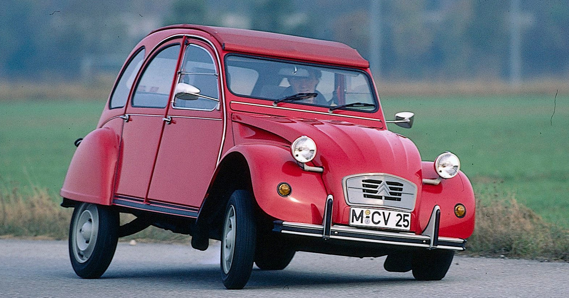 Citroen 2CV – 70-lecie