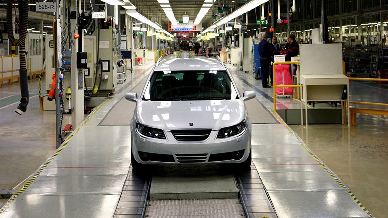 Fabryka Saaba w Trollhattan w Szwecji (linia produkcyjna modelu 9-5)