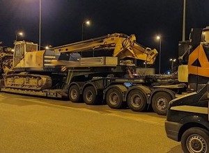 Stutonowy pojazd jechał przez Polskę bez zezwolenia