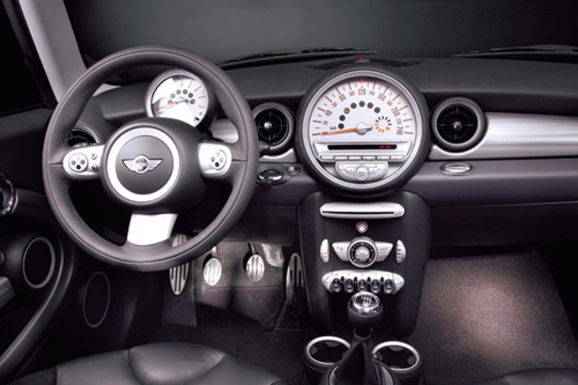 Mini Cooper S - Nowe Mini punkt po punkcie